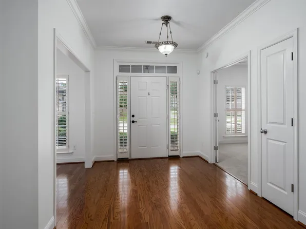 451 Chesser Plantation Ln, Chelsea, AL 35043