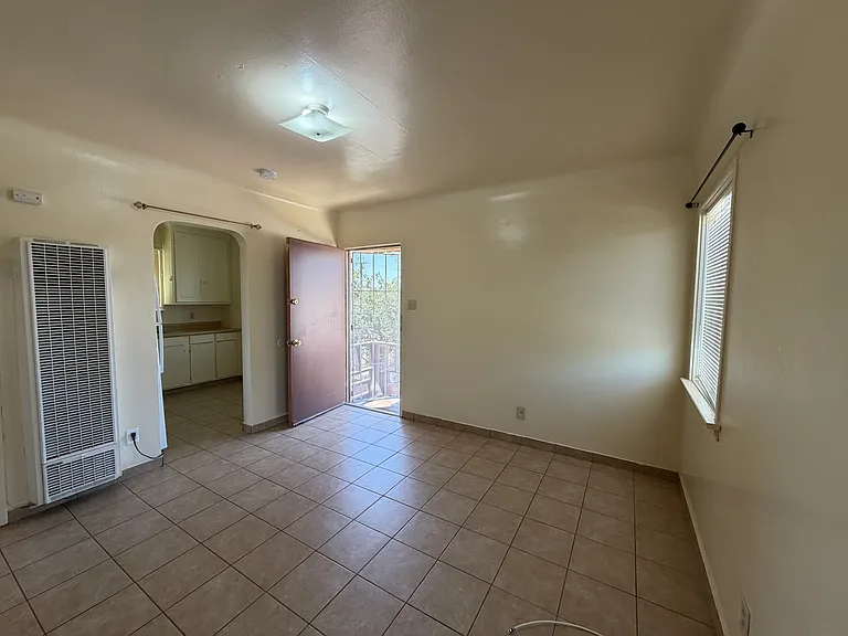 3472 Flower St #C — Photo 2