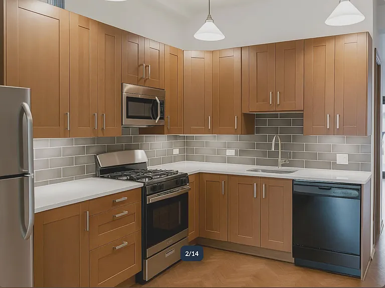 1121 W Drummond Pl #2 — Photo 2