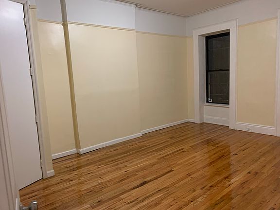 2nd image of 1112 Bedford Ave #3