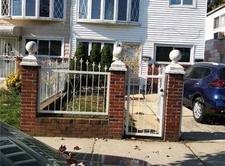 14964 256th St, Rosedale, NY 11422