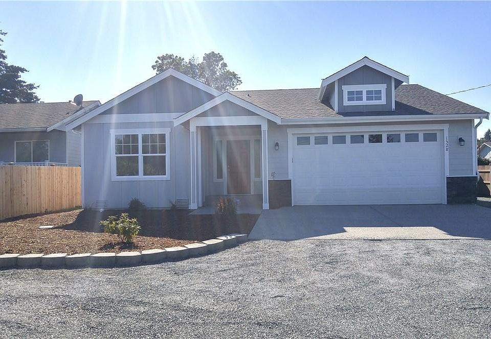 1st image of 1528  E Camano Dr