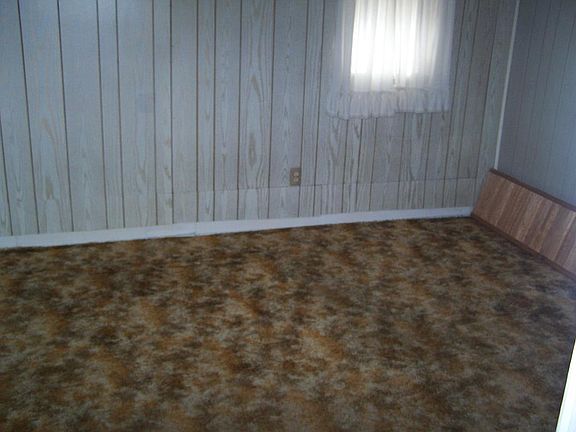 5th image of 3844 Gallia St