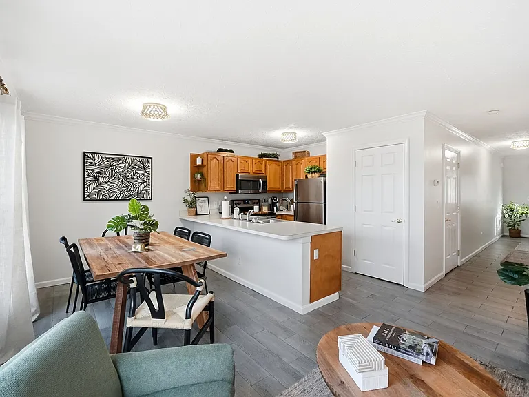 2521 Ravine St — Photo 34
