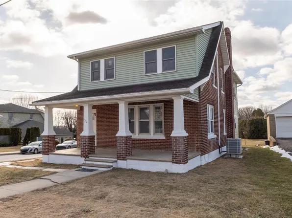 354 E Prospect St, Nazareth, PA 18064