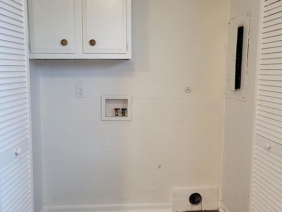 4th image of 5649 Ryewyck Dr