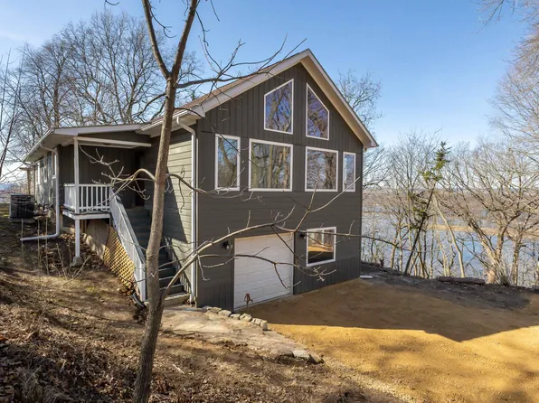 4785 S River Rd, Hanover, IL 61041