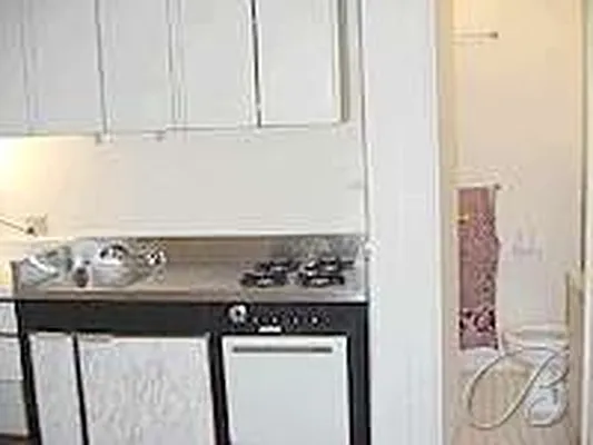 Rented by Bellmarc Realty | media 9