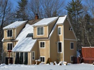 6 Old Coach Rd, Londonderry, NH 03053