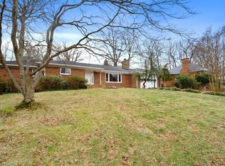 3034 Dogwood St NW, Washington, DC 20015