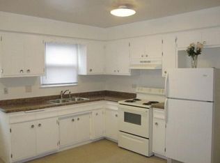 7900 S Merrill Ave APT 3D, Chicago, IL