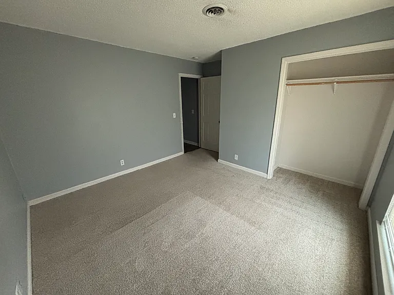 4001 Anderson Rd #C115 — Photo 15