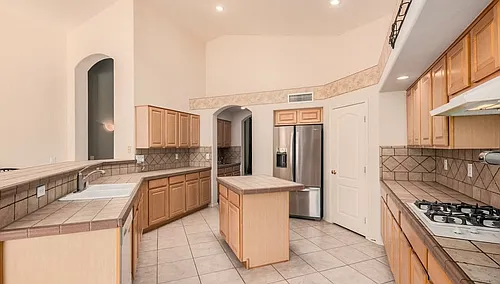 17806 N Becke Ln Photo 1
