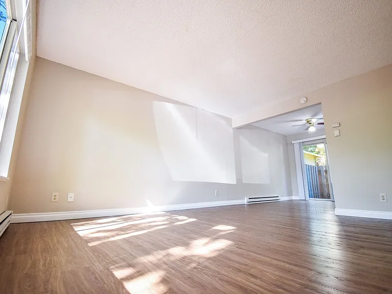 Rivercrest Apartments TAU9425-A-L — Photo 4