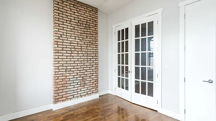 Rented by Nooklyn NYC LLC | media 5