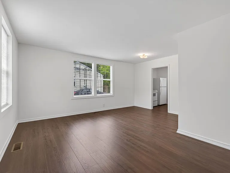 101 Valley View Cir — Photo 5