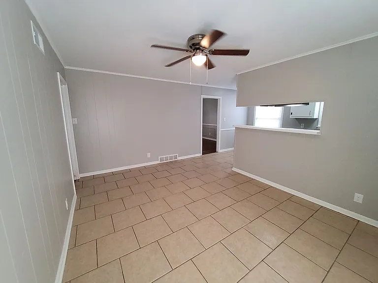 3370 Powers Rd — Photo 14