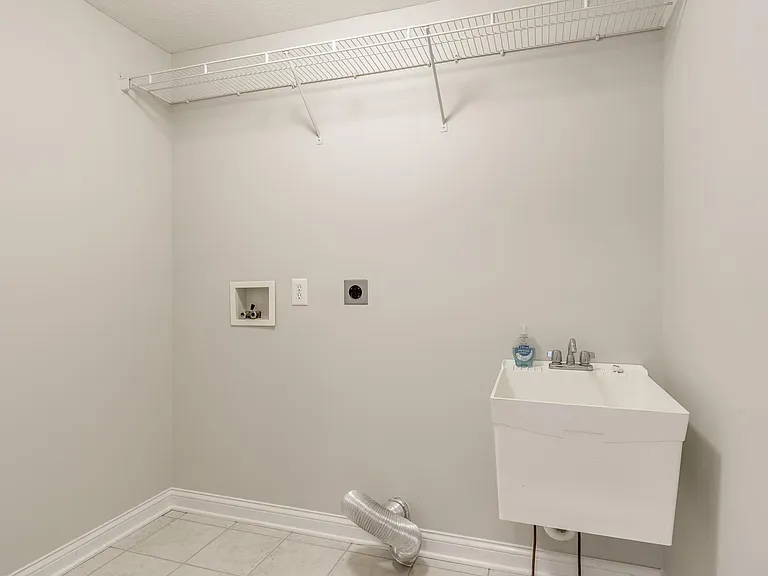 6237 Muirloch Ct S — Photo 19