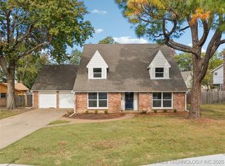 6557 E 60th St S, Tulsa, OK 74145