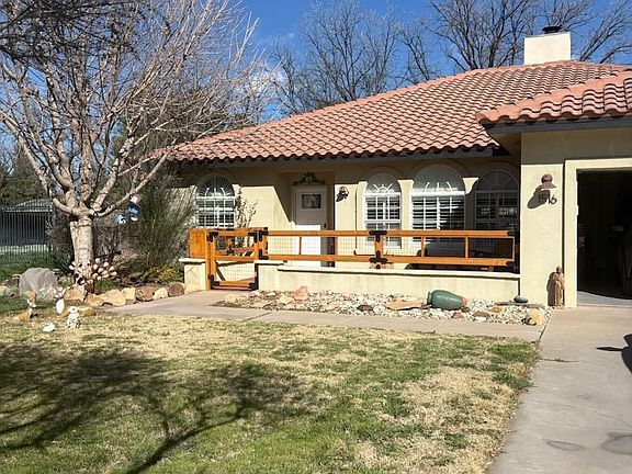 2nd image of 1516 Farrell Dr