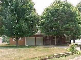 513 8th Ave, Clarence, IA 52216