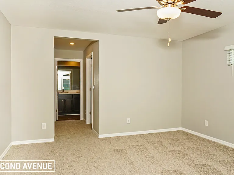 14203 Brisk Ave — Photo 10