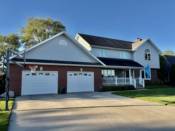 227 Stoneybrook Dr, Harbor Beach, MI 48441