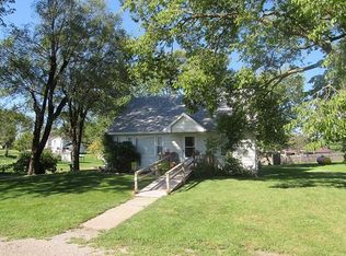 405 Elm St, Bloomfield, IA 52537