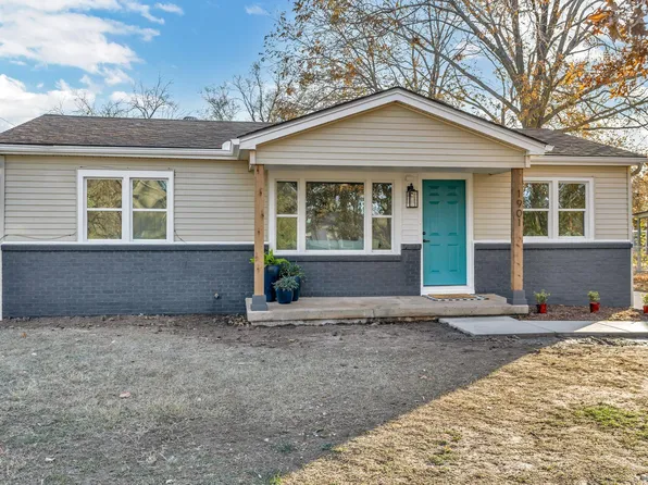 1901 E 52nd St S, Wichita, KS 67216