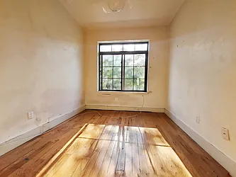 Rented by Rentall Group Inc