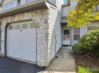 144 Nebula Rd, Piscataway, NJ 08854