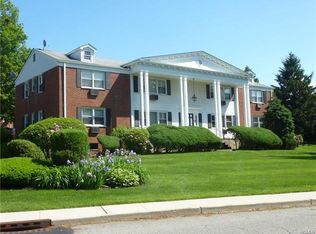 32 Bon Aire Cir APT 1803, Suffern, NY 10901