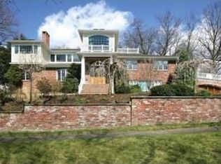 144 Baldpate Hill Rd, Newton, MA 02459