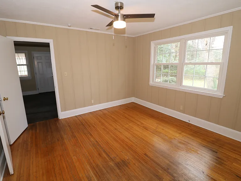 3741 N Sharon Amity Rd — Photo 17