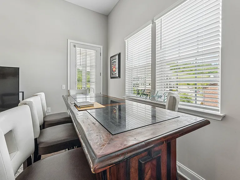 1801 Shadow Green Dr #304 — Photo 19
