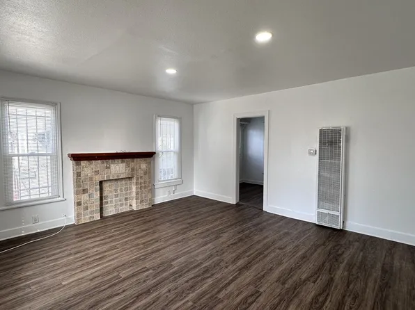 1709 W 70th St #1709, Los Angeles, CA 90047