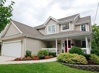 1532 Linden Rd, Homewood, IL 60430