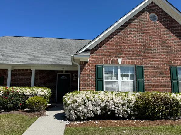 1010 Bridgeport Way, Leland, NC 28451