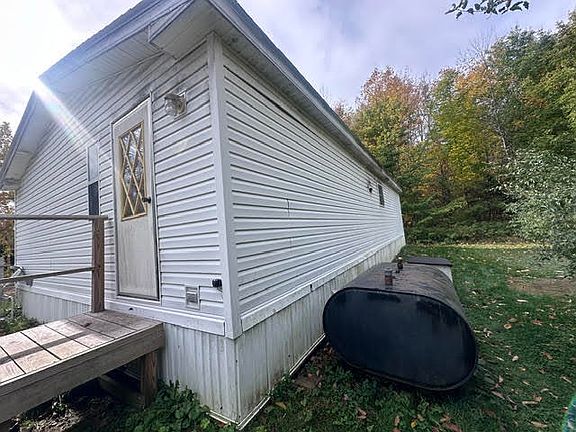 4th image of 7 Back Searsport Road