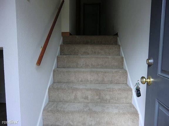 Williams 1153 B, Front Door Entry