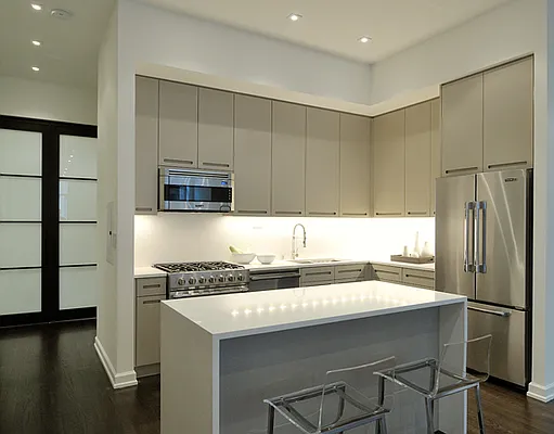 Rented by Fionn Campbell | media 10