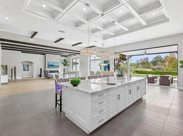 519 Meadowmist Ct, Encinitas, CA 92024