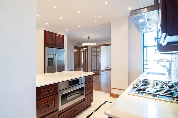 Rented by WAM Partners - William Moses Co. | media 28