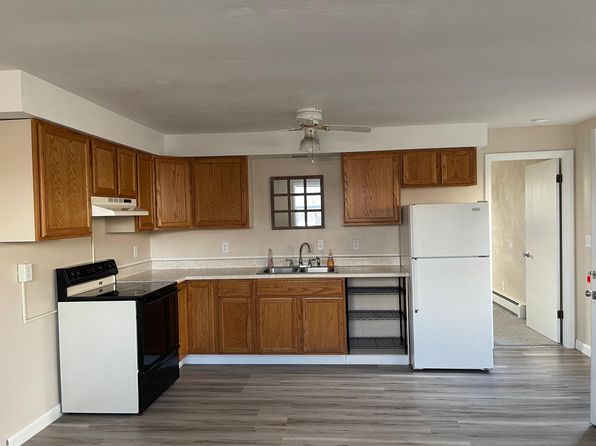 5805 Roosevelt Ave