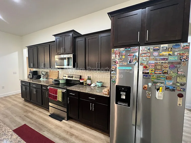 4145 Grassy Run St — Photo 15