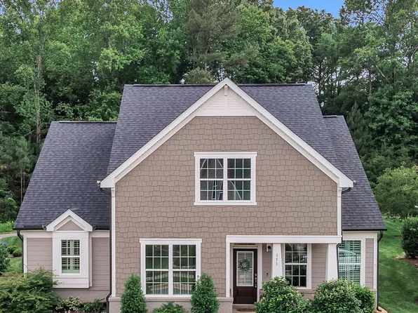 151 Bridge St, Hillsborough, NC 27278