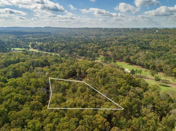 3 Baltusrol Ct #140, Birmingham, AL 35242