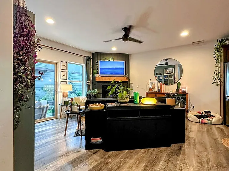 20523 Stanford Pl — Photo 5