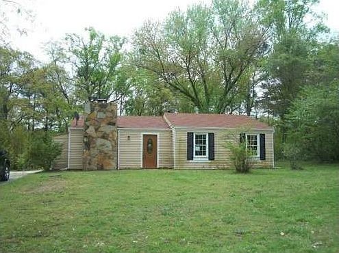 2nd image of 3596 Shrewsbury Ct