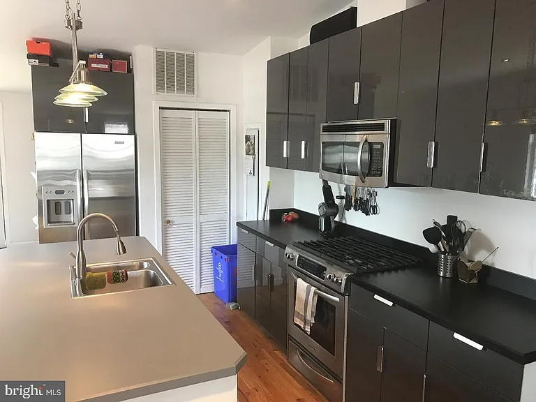 52 N 2nd St #3 — Photo 4